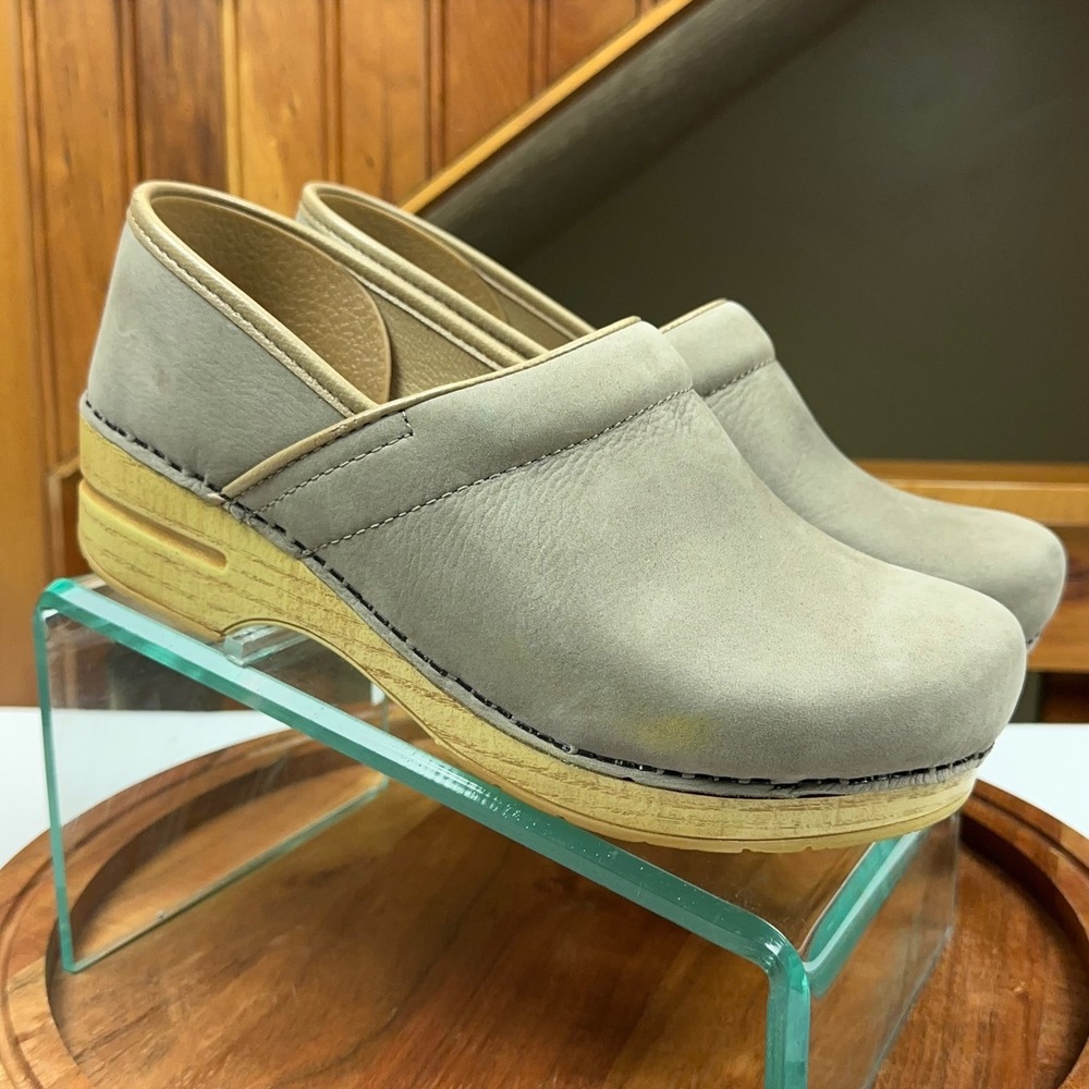 Dansko Professional Leather Clogs Gray Taupe Wood Sole Mule Shoes Womens flaw 40